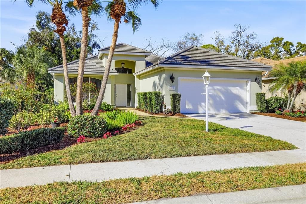 6411 BERKSHIRE PLACE, UNIVERSITY PARK, FL 34201