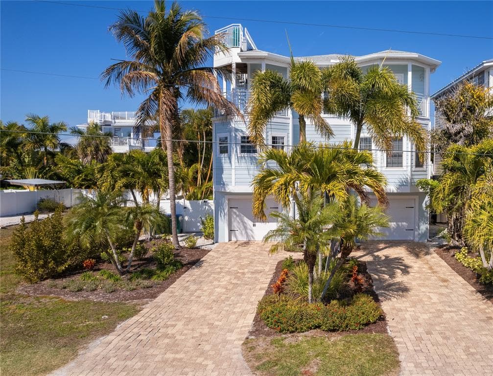 130 50TH STREET, HOLMES BEACH, FL 34217