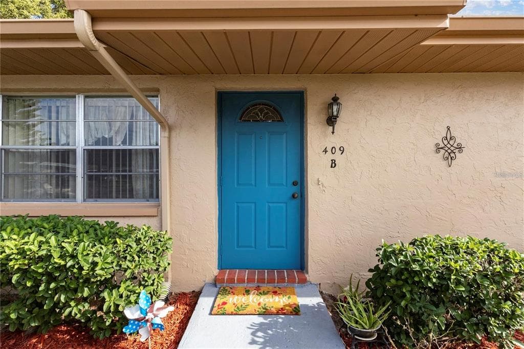 409 FELTHAM TRAIL # B, SUN CITY CENTER, FL 33573