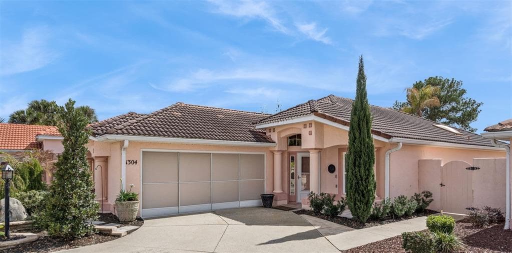 1304 SANTA ROSA COURT, THE VILLAGES, FL 32159