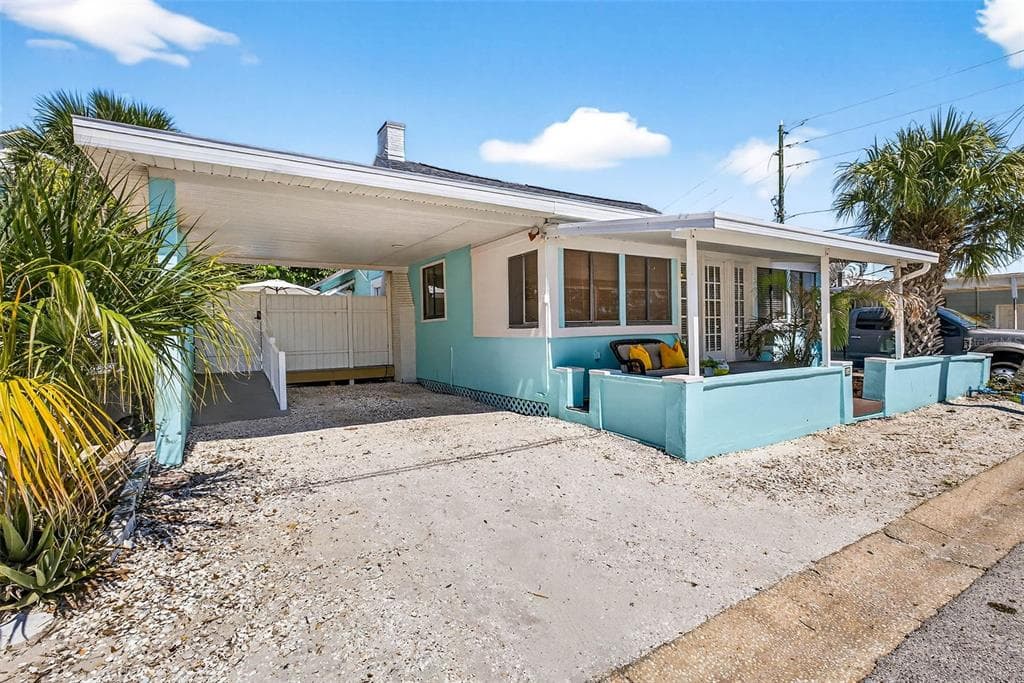 26 CAMBRIA STREET, CLEARWATER BEACH, FL 33767