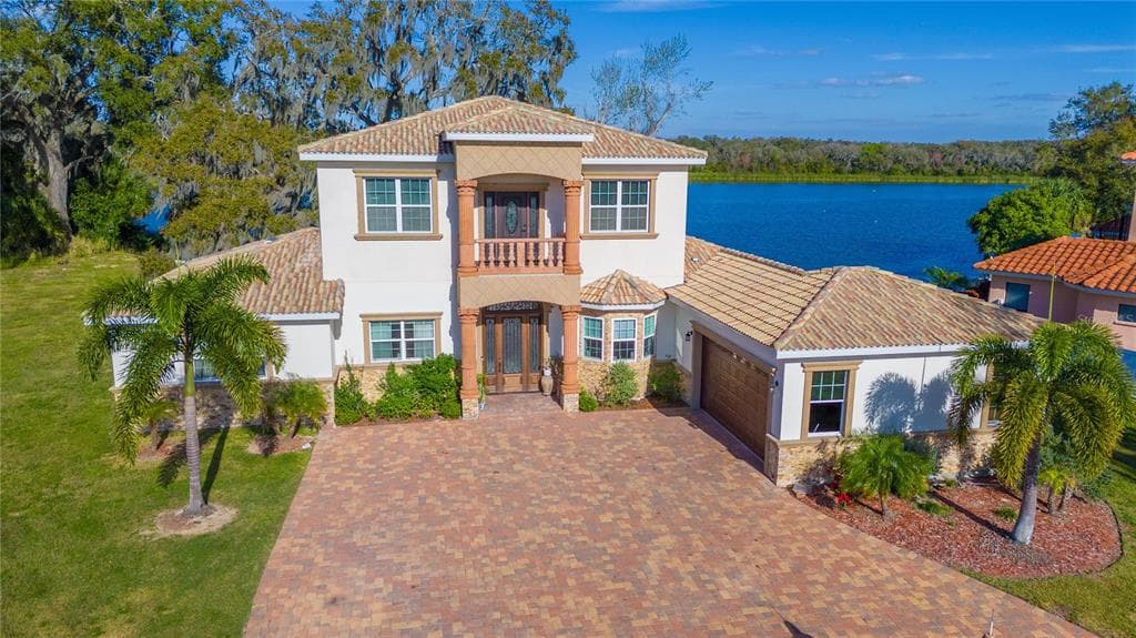 775 CHRISTINA LAKE DRIVE, LAKELAND, FL 33813