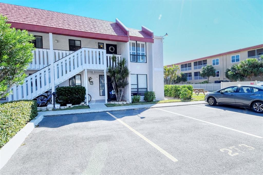 1801 GULF DRIVE N # 275, BRADENTON BEACH, FL 34217