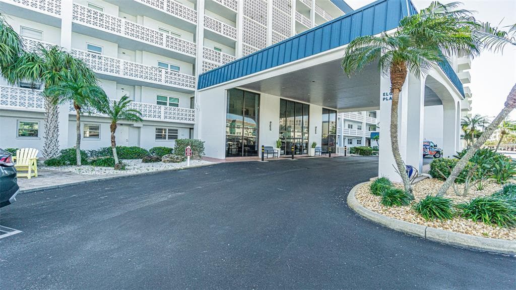 7 ELGIN PLACE # 301, DUNEDIN, FL 34698