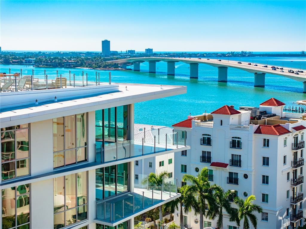 111 GOLDEN GATE # 801PH, SARASOTA, FL 34236