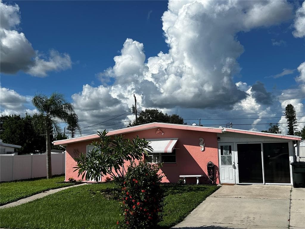8186 AGRESS AVENUE, NORTH PORT, FL 34287