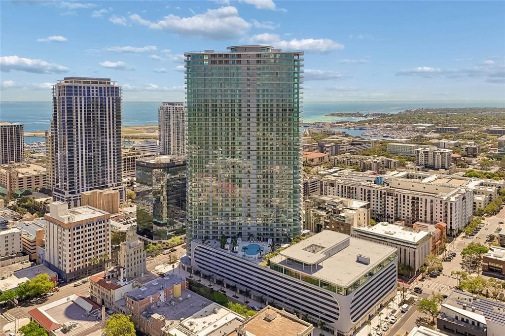 400 CENTRAL AVENUE # 2102, ST PETERSBURG, FL 33701