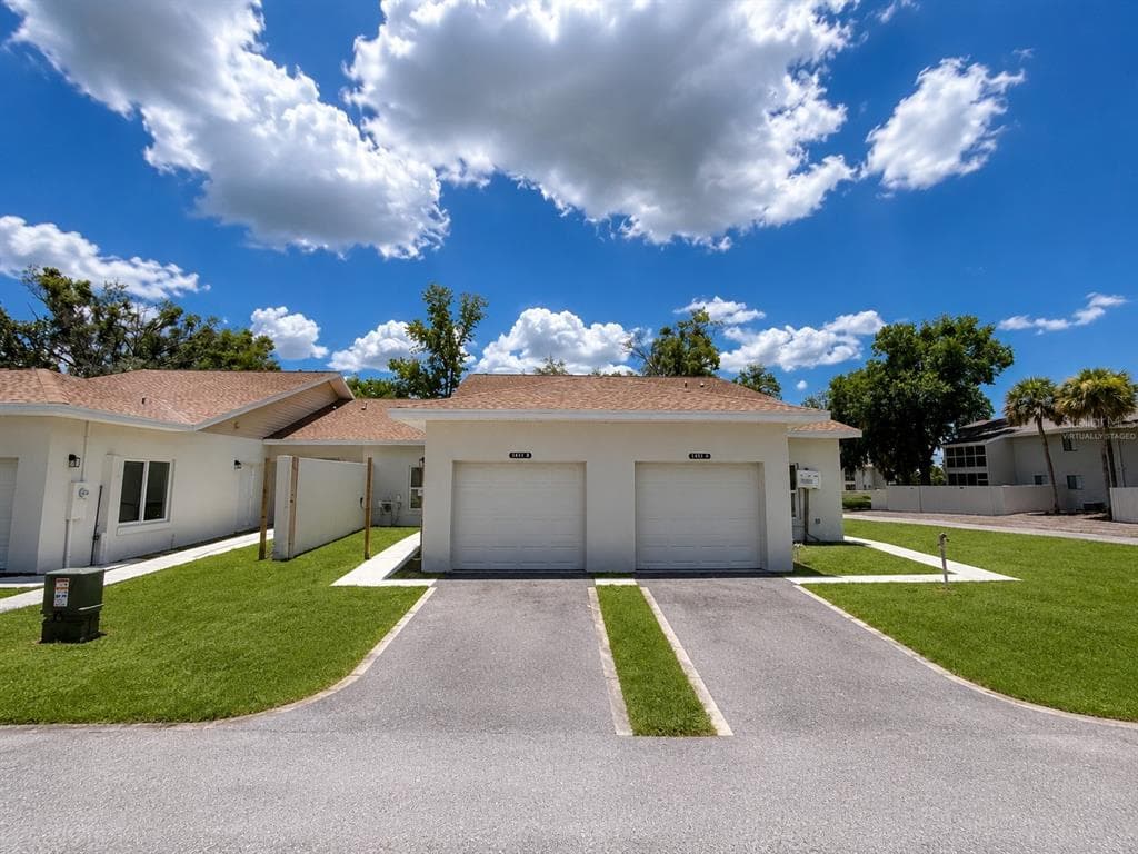 1411 OAK PL # B, APOPKA, FL 32712