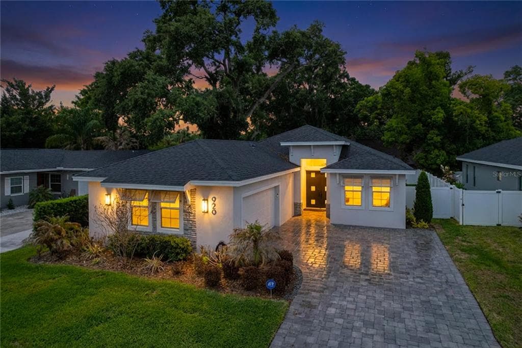 929 CLEARVIEW AVENUE, LAKELAND, FL 33801