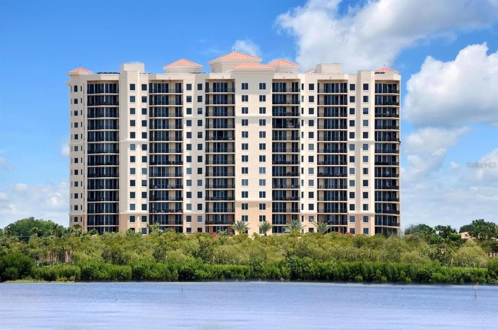 5823 BOWEN DANIEL DRIVE # 401, TAMPA, FL 33616