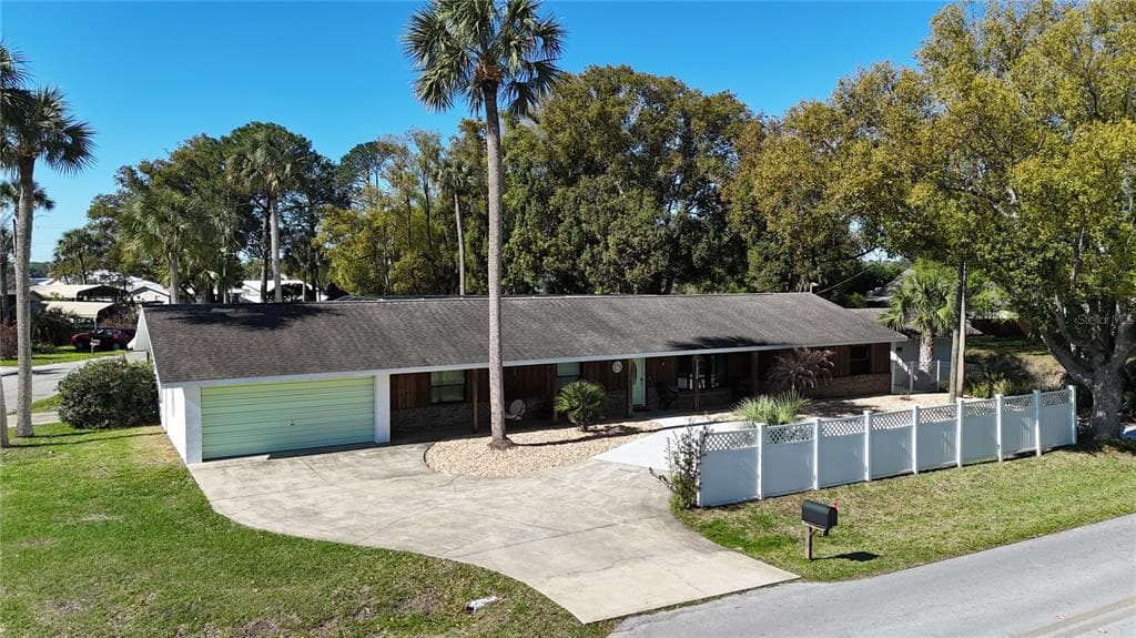 11230 SE TIMUCUAN ROAD, SUMMERFIELD, FL 34491