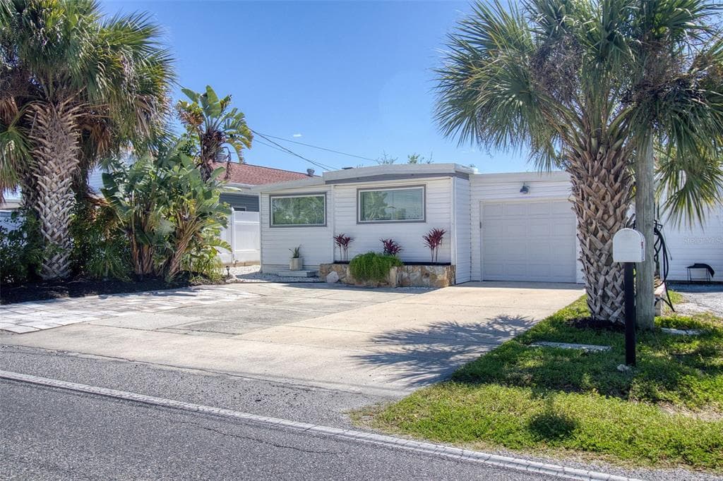 6820 SEA RANCH DRIVE, HUDSON, FL 34667