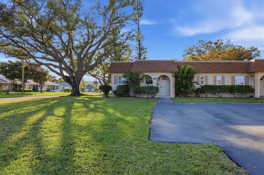 3504 38TH STREET W, BRADENTON, FL 34205
