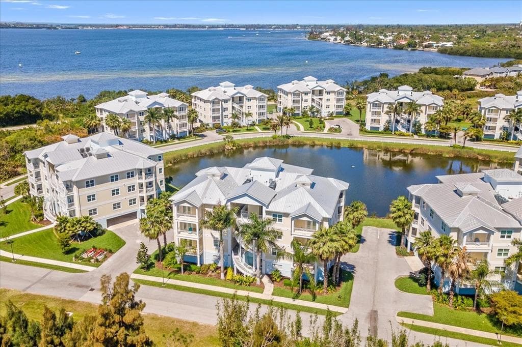3418 79TH STREET CIRCLE W # 303, BRADENTON, FL 34209