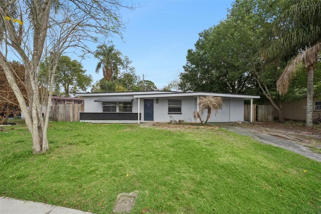 617 BEVERLY AVENUE, ALTAMONTE SPRINGS, FL 32701