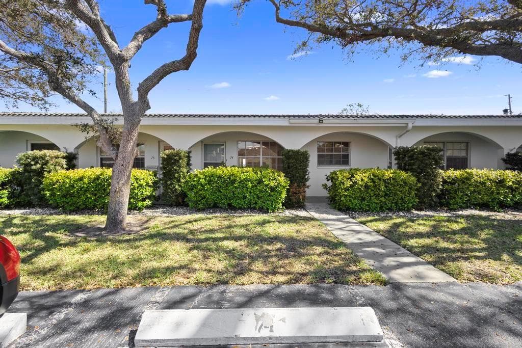 11200 102ND AVENUE # 74, SEMINOLE, FL 33778