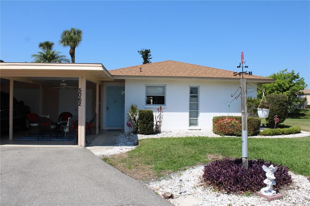 5062 LIVE OAK CIRCLE # 5026, BRADENTON, FL 34207