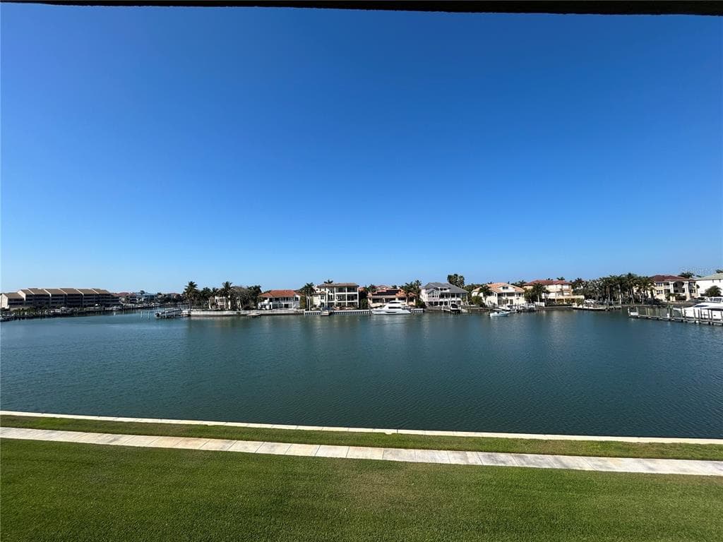 6260 KIPPS COLONY COURT # 203, GULFPORT, FL 33707