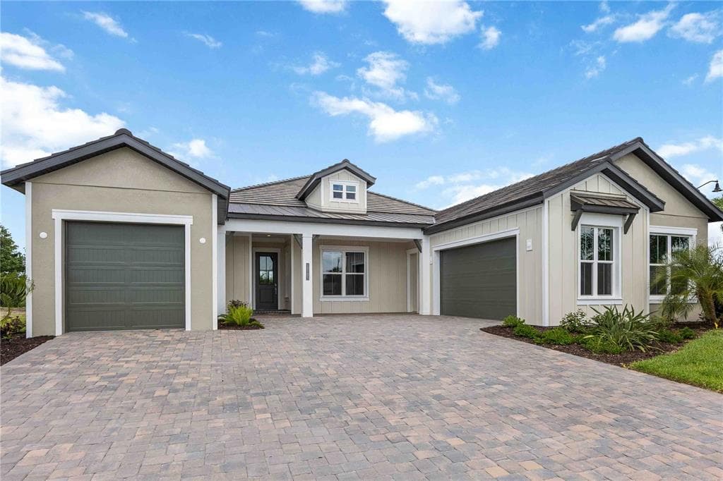 18185 HOME RUN DRIVE, VENICE, FL 34293