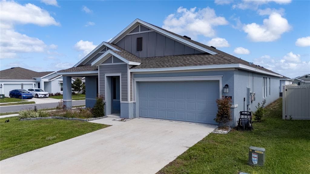 401 SANDBAR LN, HAINES CITY, FL 33844