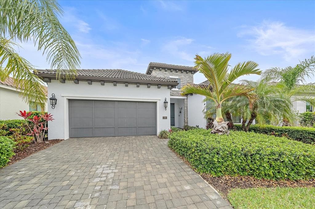 208 CORELLI DRIVE, NOKOMIS, FL 34275