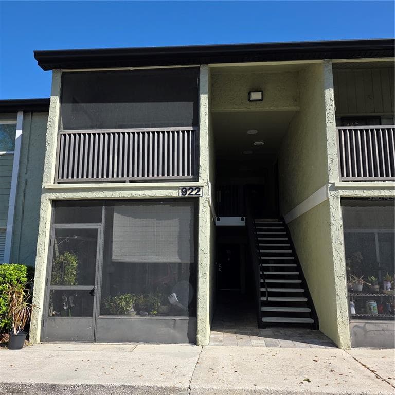 922 LAKE DESTINY ROAD # F, ALTAMONTE SPRINGS, FL 32714