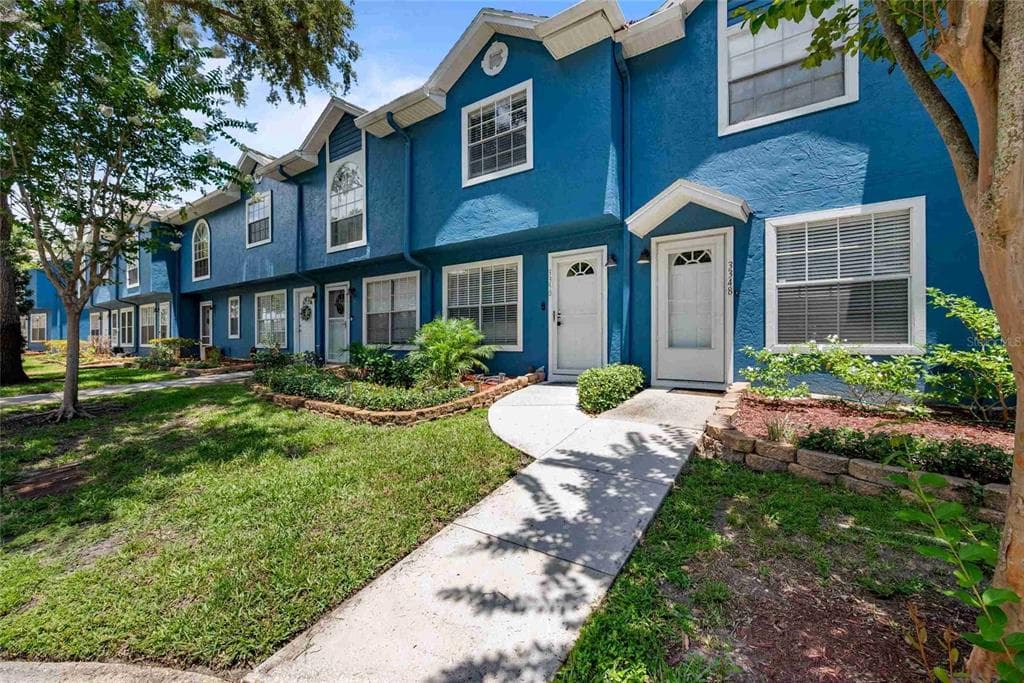 3350 FOX HUNT DRIVE, PALM HARBOR, FL 34683
