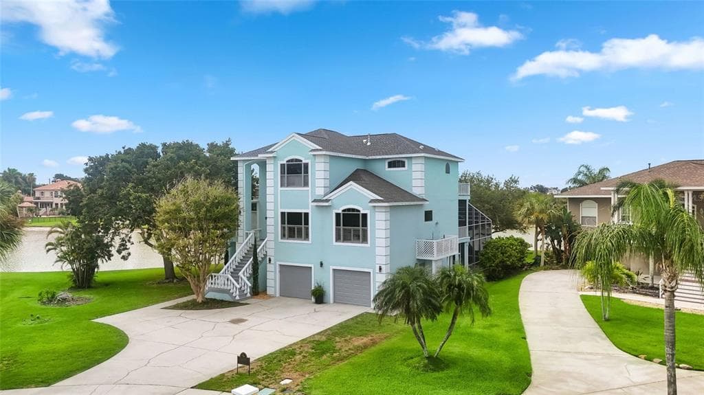 2106 PELICAN COURT, TARPON SPRINGS, FL 34689