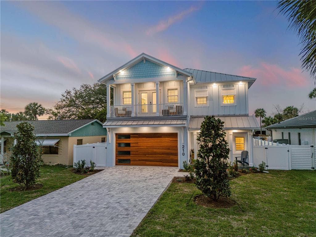 210 DUE EAST STREET, NEW SMYRNA BEACH, FL 32169