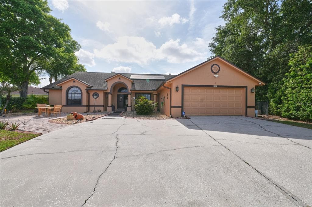 103 OLYMPUS DRIVE, OCOEE, FL 34761