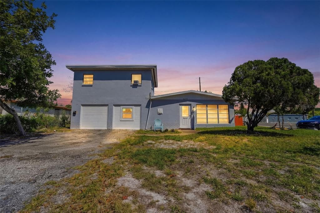 3235 EMERSON AVENUE S, ST PETERSBURG, FL 33712