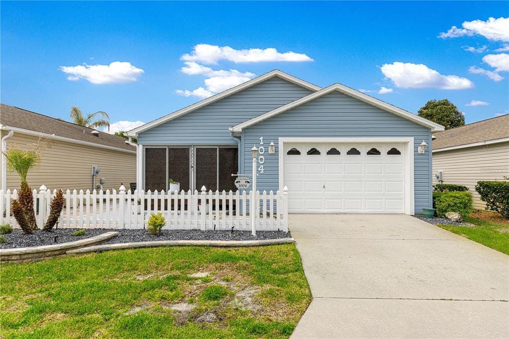 1004 DAVIT PLACE, THE VILLAGES, FL 32162