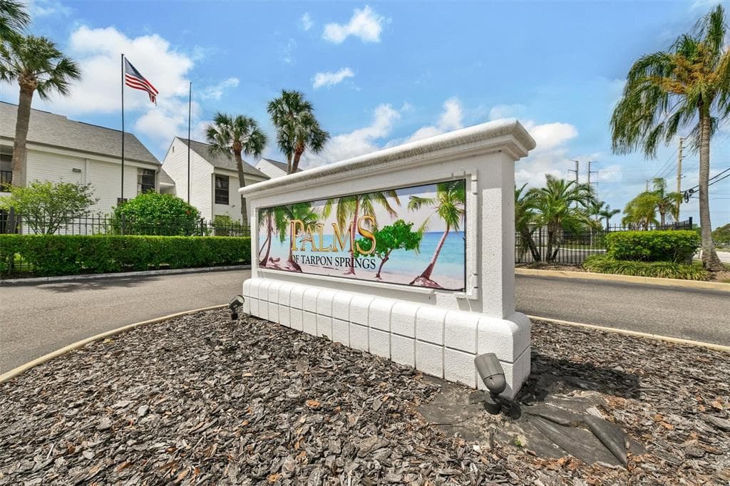 704 HAVEN PLACE # 704, TARPON SPRINGS, FL 34689