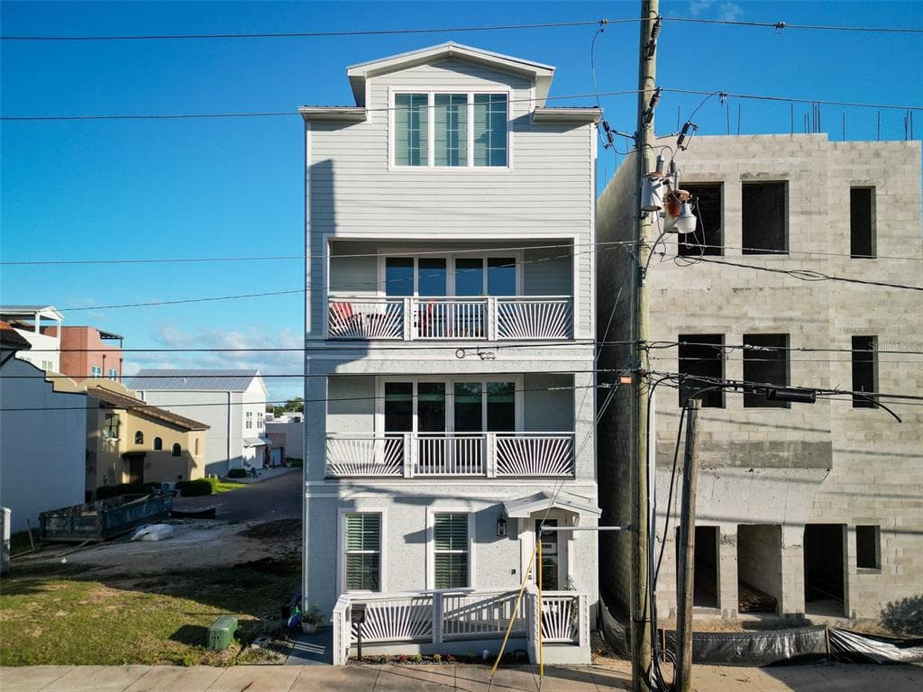 140 JULIA STREET, NEW SMYRNA BEACH, FL 32168