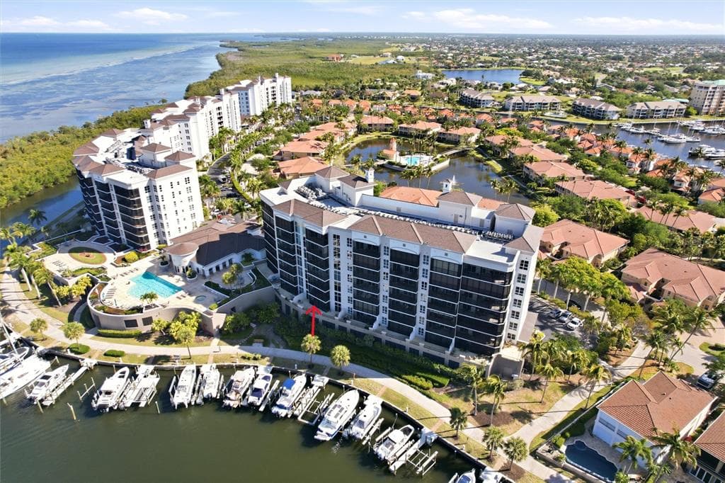 3313 SUNSET KEY CIRCLE # 105, PUNTA GORDA, FL 33955