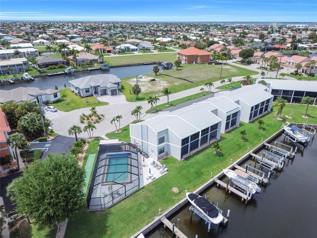 1318 WESLEY DRIVE # 124B, PUNTA GORDA, FL 33950