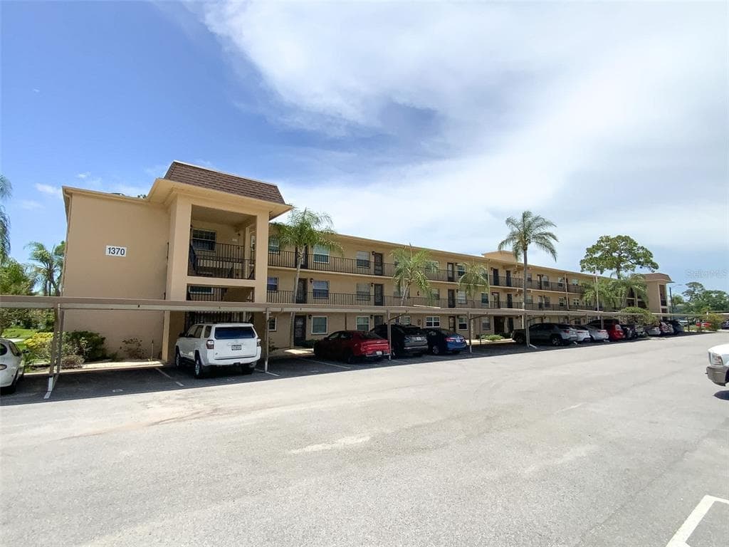 1370 HEATHER RIDGE BOULEVARD # 204, DUNEDIN, FL 34698