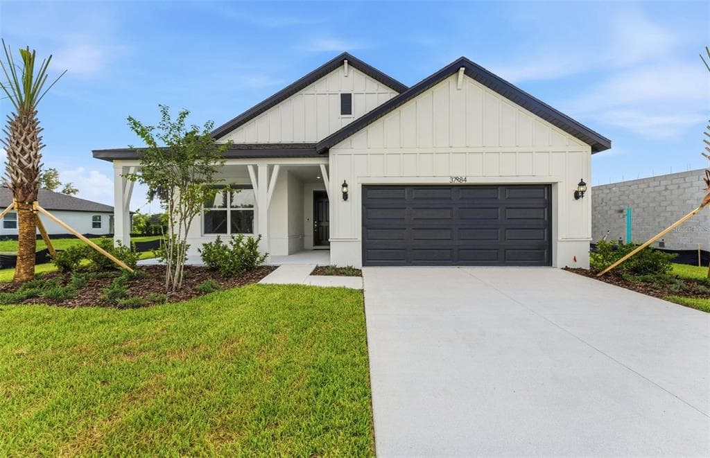 37834 CLINCH CIRCLE, ZEPHYRHILLS, FL 33540