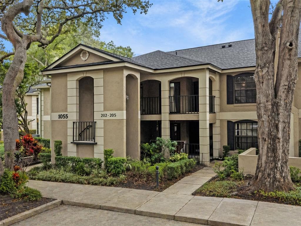 1055 KENSINGTON PARK DRIVE # 205, ALTAMONTE SPRINGS, FL 32714