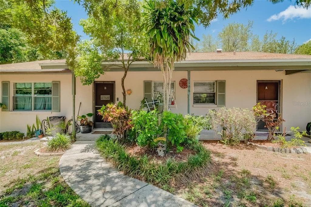 1109 E ROHE STREET # A & B, TARPON SPRINGS, FL 34689