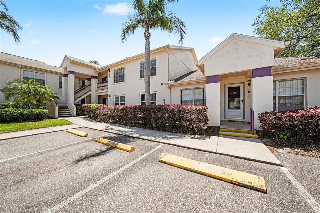7816 HARDWICK DRIVE # 1011, NEW PORT RICHEY, FL 34653