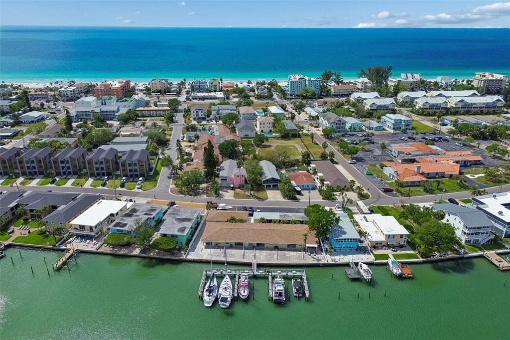 2307 BAY BOULEVARD, INDIAN ROCKS BEACH, FL 33785