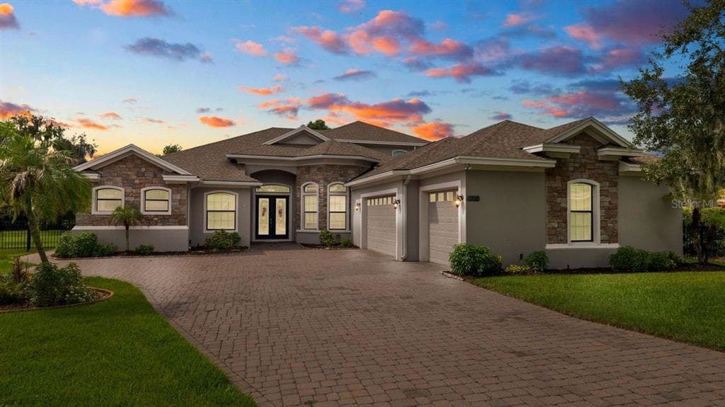 2120 SOUTHERN OAKS LANE, LAKELAND, FL 33813