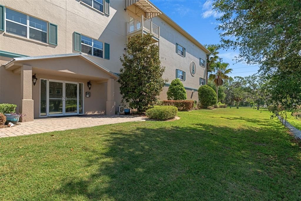 7986 SOUTHERN PINES DRIVE # 536, BROOKSVILLE, FL 34601