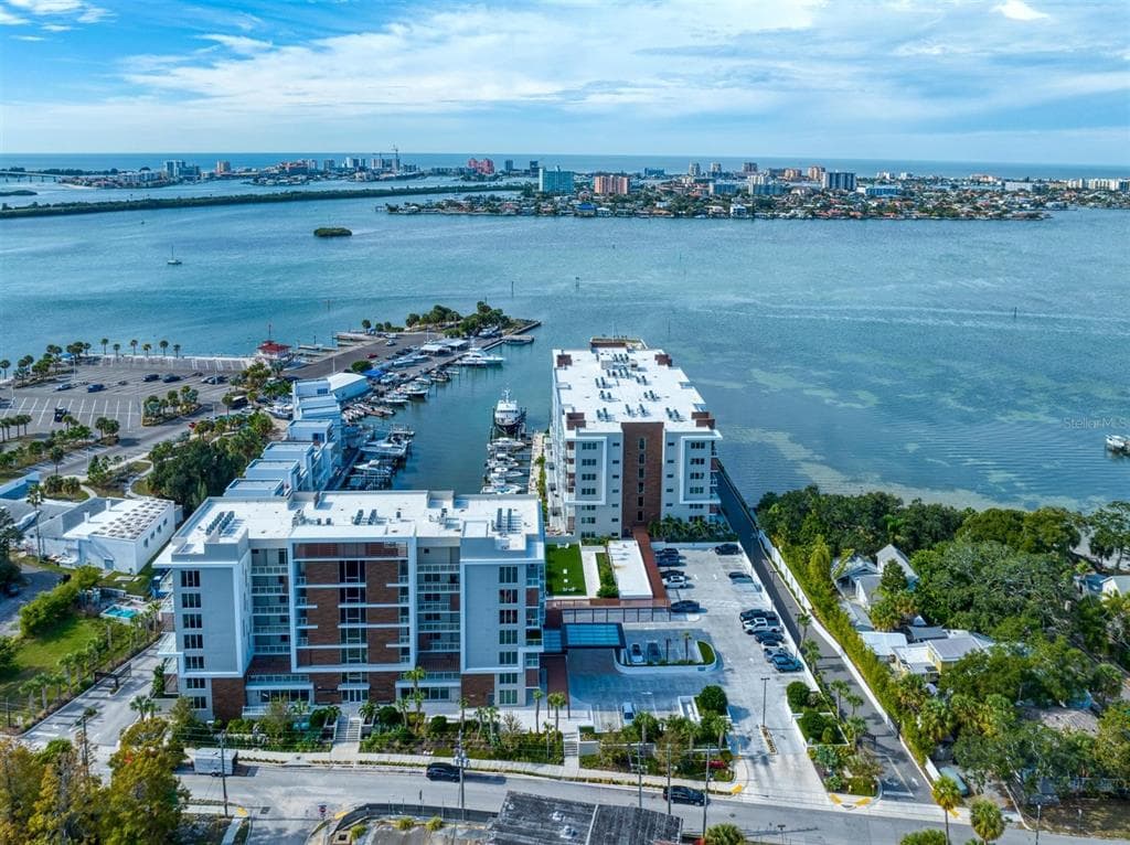900 N OSCEOLA AVENUE # 401, CLEARWATER, FL 33755