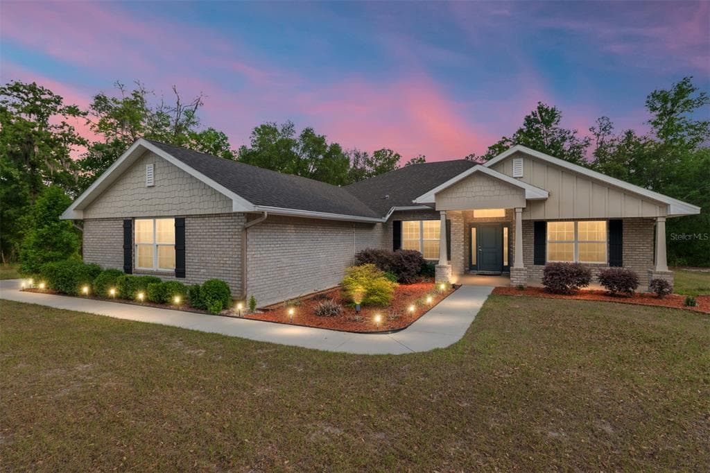 8179 NE 8TH PLACE, HIGH SPRINGS, FL 32643