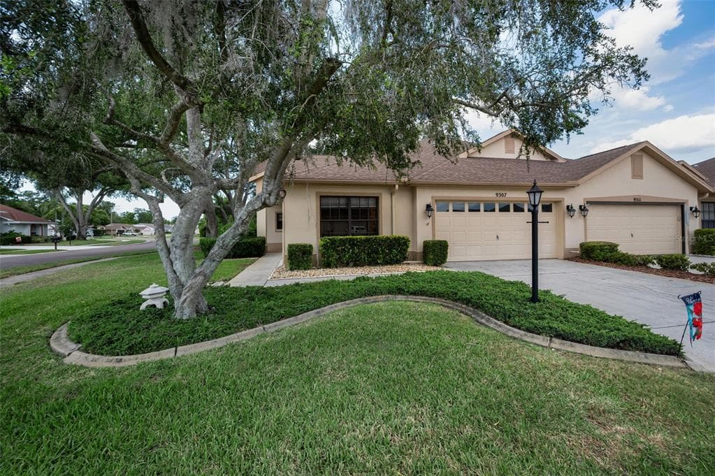 9307 PALM HAVEN COURT, NEW PORT RICHEY, FL 34655