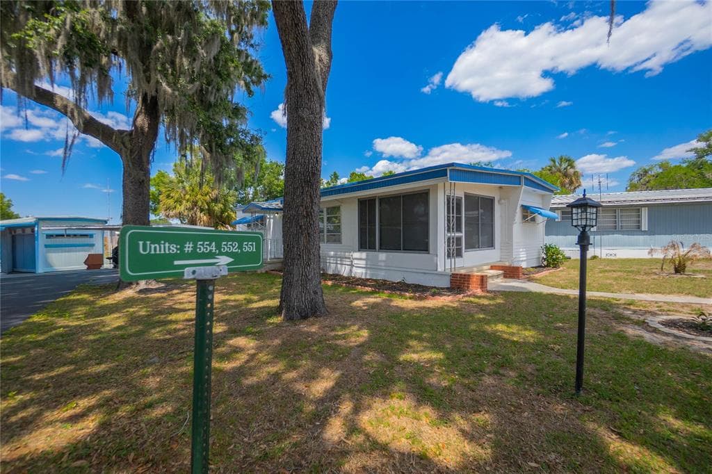 3896 PICCIOLA ROAD # 554, FRUITLAND PARK, FL 34731