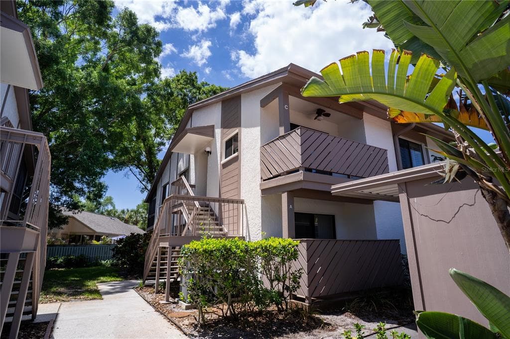 514 TABOR COURT # C, SAFETY HARBOR, FL 34695