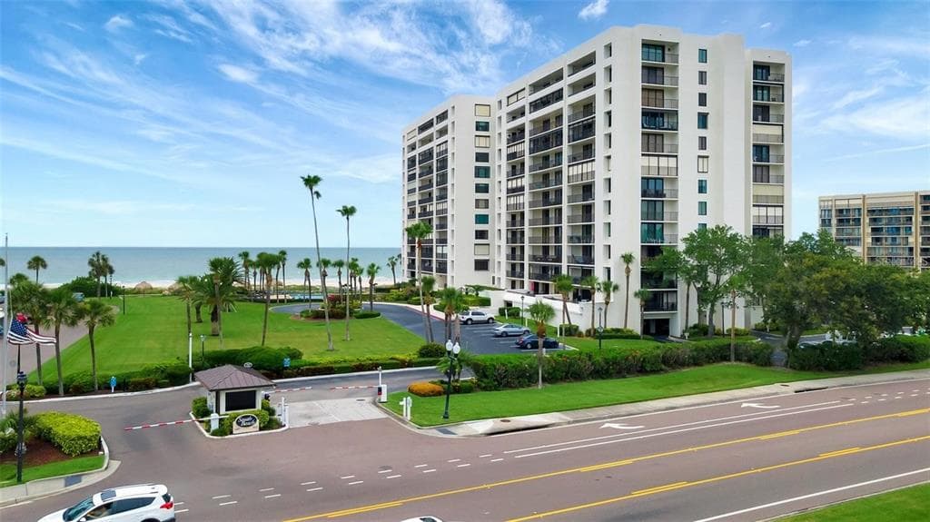 1460 GULF BOULEVARD # 308, CLEARWATER BEACH, FL 33767
